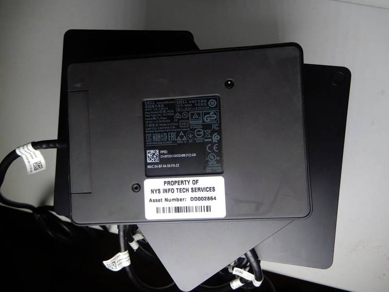 Image 4 de Dell WD15 Docking Station 4K | Chargeur de 130W inclus |USB-C| HDMI, VGA, MiniDP